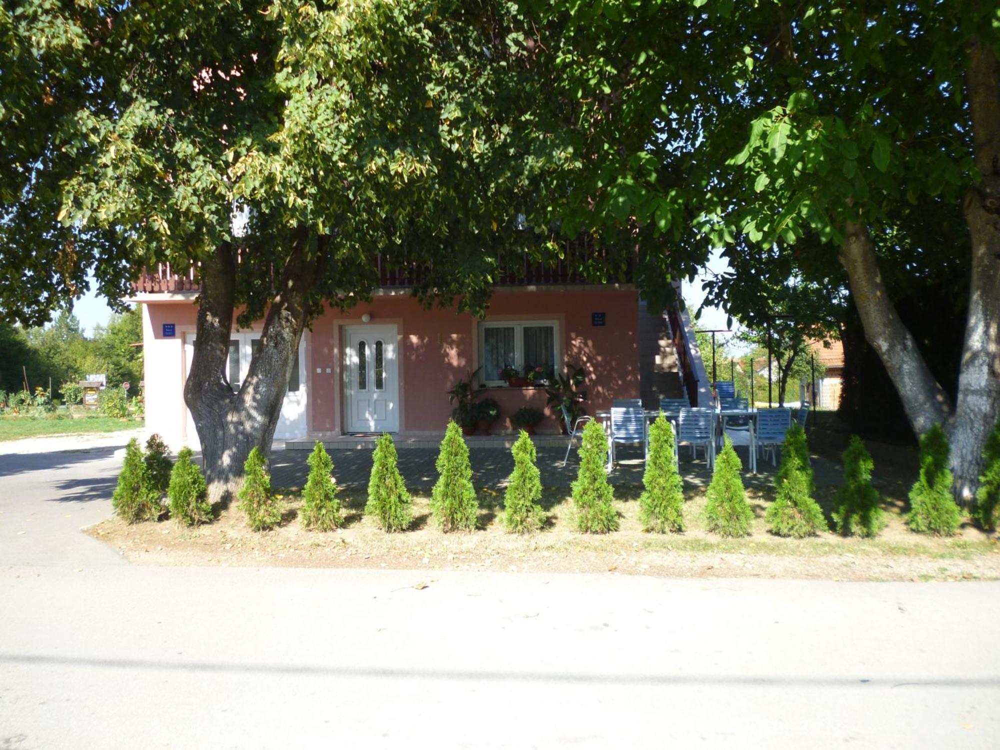 House Vukovic Hotel Grabovac  Exterior foto