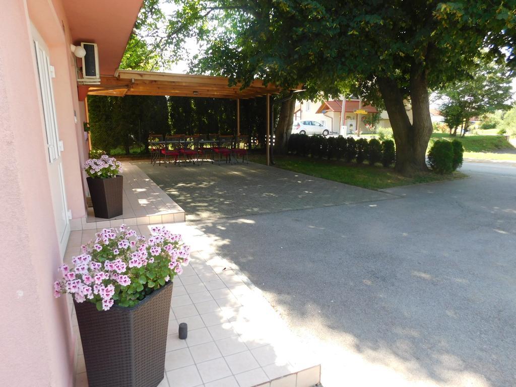 House Vukovic Hotel Grabovac  Exterior foto